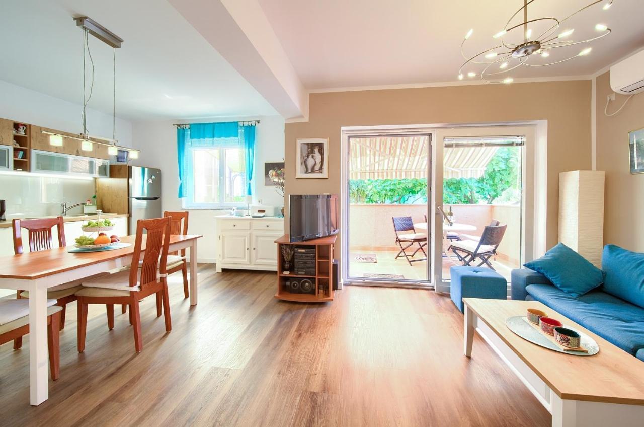 Apartman Bor Krk 크르크 외부 사진